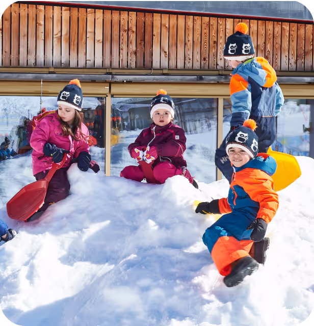 Aussenansicht der Kita Sunnastrahl in Arosa